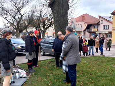 Pamięć i Hołd: Rocznica Stanu Wojennego i Pacyfikacji KWK "Wujek"