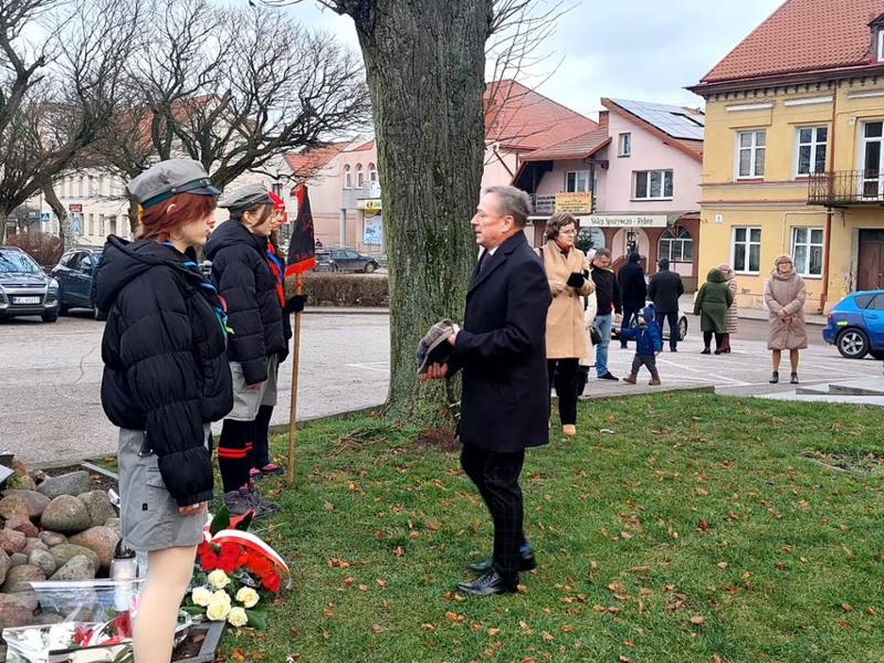 Pamięć i Hołd: Rocznica Stanu Wojennego i Pacyfikacji KWK "Wujek"