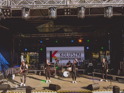 Zdjęcie Zespołu Milano występujących podczas Dni Koluszek 2023