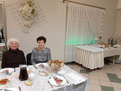 Słuchacze AWD