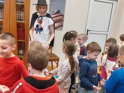 Szukanie swoich połówek i taniec