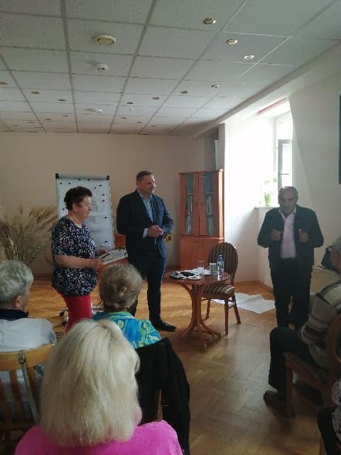 Burmistrz Koluszek i seniorzy