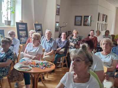 Publiczność zgromadzona na spotkaniu z Kamilą Zapolską