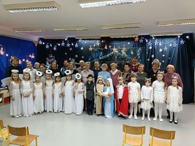 Uczestnicy występu oraz goście z AWD