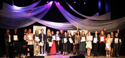 Opatowskie Diamenty wśród laureatów Ogłónopolskiego Festiwalu Piosenki Poetyckiej Wyśpiewajmy Krainę Łagodności