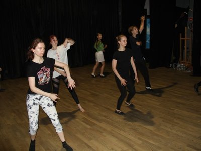 Wakacyjnie a pracowicie w Opatowskim Ośrodku Kultury. Warsztaty taneczne