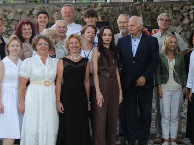Urodziny Witolda Gombrowicza na Skwerze jego imienia w Opatowie