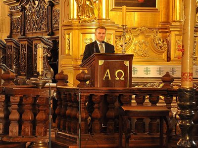 Obraz Matki Boskiej Częstochowskiej na Bramie Warszawskiej w Opatowie