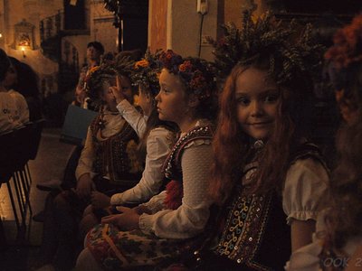 Obraz Matki Boskiej Częstochowskiej na Bramie Warszawskiej w Opatowie