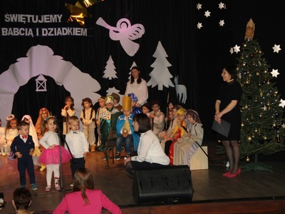 Koncert  Publicznego Przedszkola w Opatowie z okazji Dnia Babci i Dnia Dziadka