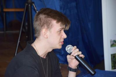 „Narkotyki, dopalacze - nie tędy droga!” Powiatowa Młodzieżowa Debata w Szydłowcu - zdjęcie 94