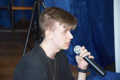 „Narkotyki, dopalacze - nie tędy droga!” Powiatowa Młodzieżowa Debata w Szydłowcu - zdjęcie 95