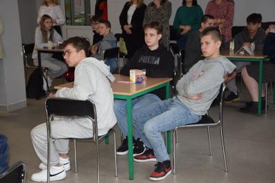 Akcja profilaktyczna "Bezpieczni duchem i ciałem" - zdjęcie 7