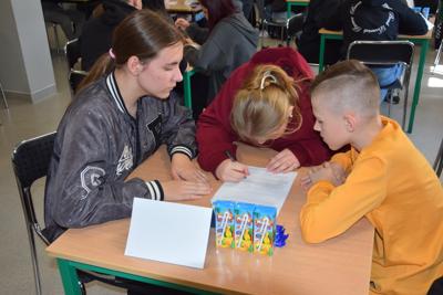 III Powiatowy Konkurs Pierwszej Pomocy połączony z Warsztatami i Konferencją Psychologiczną - zdjęcie 41