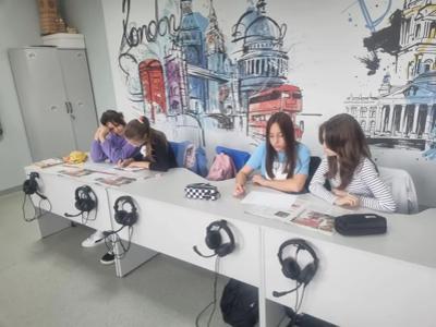 Warsztaty edukacyjne dla uczniów klas VII - zdjęcie 9
