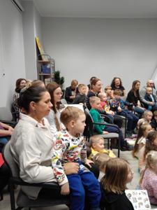 Uczestnicy Teatru Cieni Latarenka