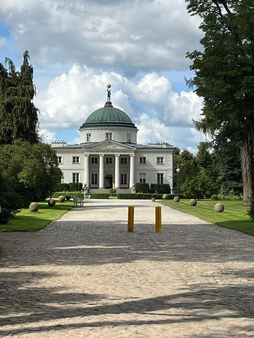 Wycieczka Klubu Senior+ do Biskupina