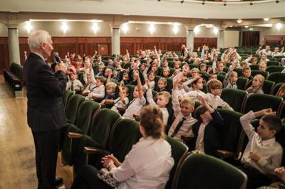 Klawesyn - potomek harfy, poprzednik fortepianu - bohaterem koncertów umuzykalniających