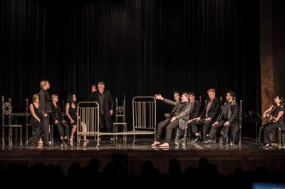"Hamlet. Komentarz". Spektakl w wykonaniu Teatru Pieśń Kozła