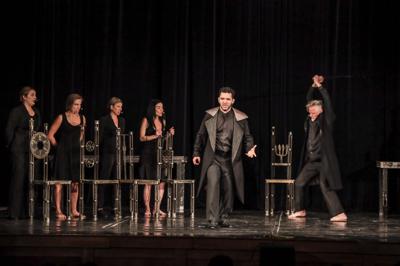 "Hamlet. Komentarz". Spektakl w wykonaniu Teatru Pieśń Kozła