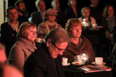 Spotkanie promocyjne 40 numeru „Almanachu Prowincjonalnego” w sali kameralnej Raciborskiego Domu Kultury.