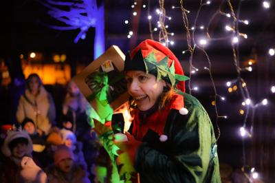 Mikołajki Małych Odkrywców Sztuki w Ogrodzie Domu Kultury "Strzecha"