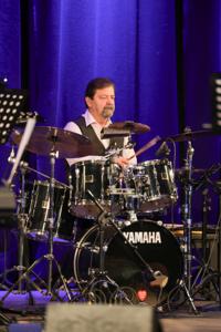 Koncert Zimowy zespołu Grupa Bez Nazwy na sali widowiskowej Domu Kultury "Strzecha"