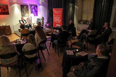 Spotkanie z cyklu W PUNKT z Jakubem Rusinem-Anderskim w saloniku artystycznym RCK RDK