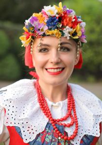 Fotografia będąca częścią wystawy w ramach projektu realizowanego z programu Interrerg współfinansowanego przez Unię Europejską pt. Polsko-czeskie spotkania z folklorem w ramach obchodów 70-lecia Zespołu Pieśni i Tańca „Strzecha” im. Joli Rymszy / Polsko-česká setkání s folklorem v rámci oslav 70. výročí založení Souboru písní a tanců Joli Rymsze Strzecha

Fot. Mateusz Wiecha