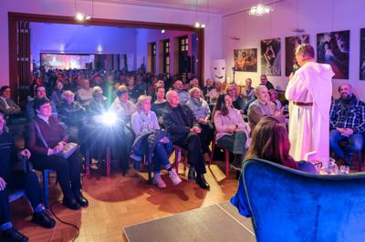 Ojciec Agostino Lewandowski OSsT gościem spotkania W PUNKT w RDK RCK w dniu 7 marca 2025