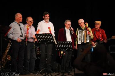Koncert Zespołu 60 PLUS w Domu Kultury "Strzecha"