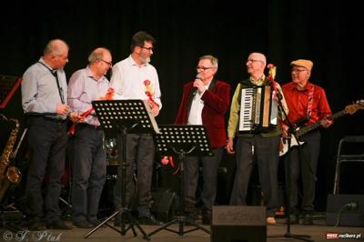 Koncert Zespołu 60 PLUS w Domu Kultury "Strzecha"