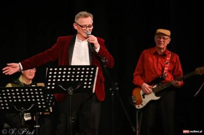 Koncert Zespołu 60 PLUS w Domu Kultury "Strzecha"