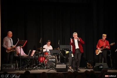 Koncert Zespołu 60 PLUS w Domu Kultury "Strzecha"