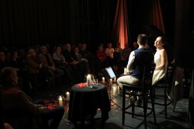 W cyklu ,,Scena Kameralnie'' koncert Magdaleny i Kamila Klimów z towarzyszeniem Łukasza Fulneczka na fortepianie.