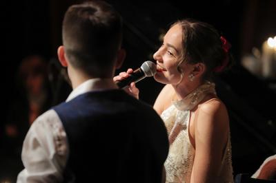 W cyklu ,,Scena Kameralnie'' koncert Magdaleny i Kamila Klimów z towarzyszeniem Łukasza Fulneczka na fortepianie.