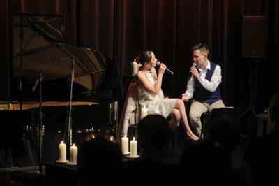 W cyklu ,,Scena Kameralnie'' koncert Magdaleny i Kamila Klimów z towarzyszeniem Łukasza Fulneczka na fortepianie.