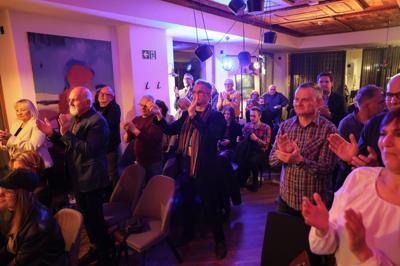 Keith Dunn, Grzegorz Kapołka, Łukasz Gorczyca. Koncert z cyklu "Bluesowe spotkania z RCK".