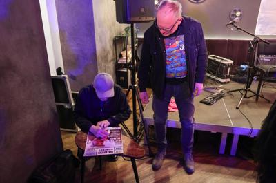 Keith Dunn, Grzegorz Kapołka, Łukasz Gorczyca. Koncert z cyklu "Bluesowe spotkania z RCK".