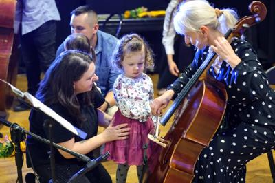 Koncert z cyklu "Maluchy w Krainie Dźwięku" zatytułowany WARZYWNE HISTORIE