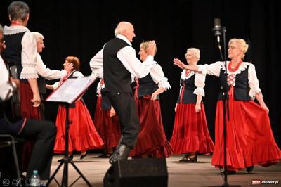 Koncert Zespołu Pieśni i Tańca "Strzecha" im. Joli Rymszy podsumowujący rok artystyczny 2024/2025