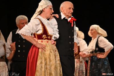 Koncert Zespołu Pieśni i Tańca "Strzecha" im. Joli Rymszy podsumowujący rok artystyczny 2024/2025