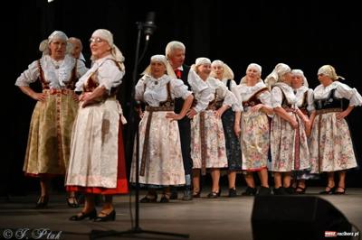 Koncert Zespołu Pieśni i Tańca "Strzecha" im. Joli Rymszy podsumowujący rok artystyczny 2024/2025