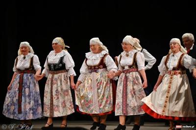 Koncert Zespołu Pieśni i Tańca "Strzecha" im. Joli Rymszy podsumowujący rok artystyczny 2024/2025