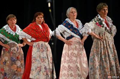 Koncert Zespołu Pieśni i Tańca "Strzecha" im. Joli Rymszy podsumowujący rok artystyczny 2024/2025