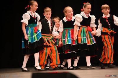 Koncert Zespołu Pieśni i Tańca "Strzecha" im. Joli Rymszy podsumowujący rok artystyczny 2024/2025