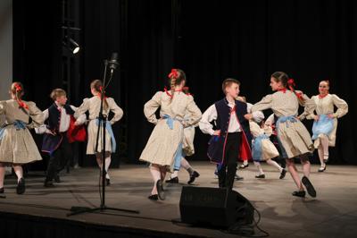 Koncert Zespołu Pieśni i Tańca "Strzecha" im. Joli Rymszy podsumowujący rok artystyczny 2024/2025