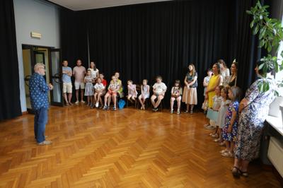 Wystawa Grupy Plastycznej PASTELE w Domu Kultury „Strzecha” na podsumowanie roku artystycznego 2024/2025 