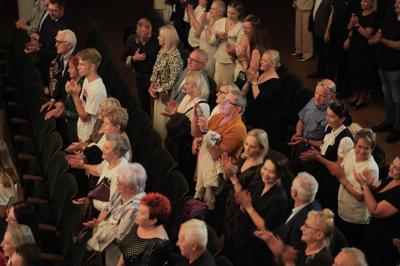 Fotorelacja z koncertu fortepianowego Michała Basisty z okazji 80-lecia Ekonomika