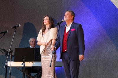 "W krainie uśmiechu" - koncert w Parku im. Miasta Roth
